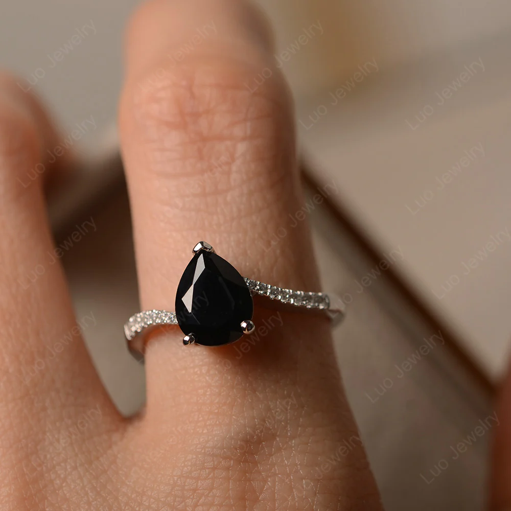Pear Shaped Black Spinel Bypass Ring - Image 4