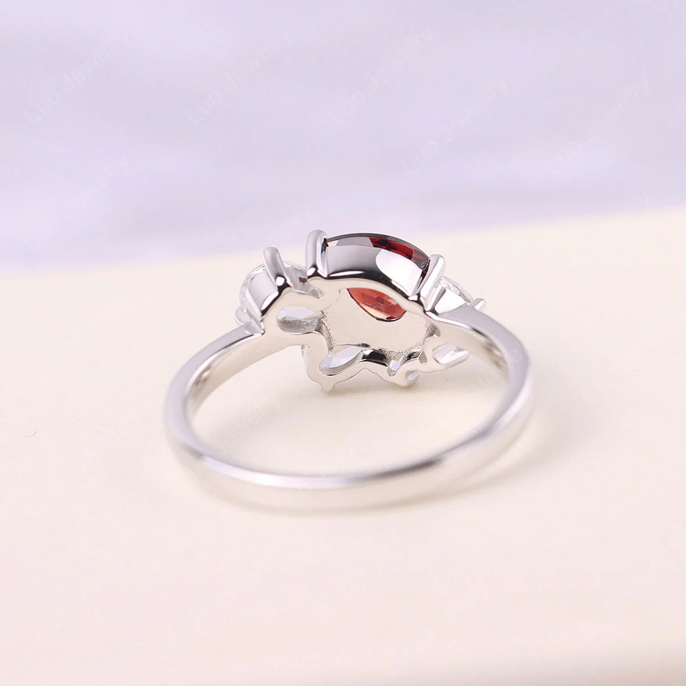 Pear Shaped Cluster Garnet Mothers Ring - Image 3