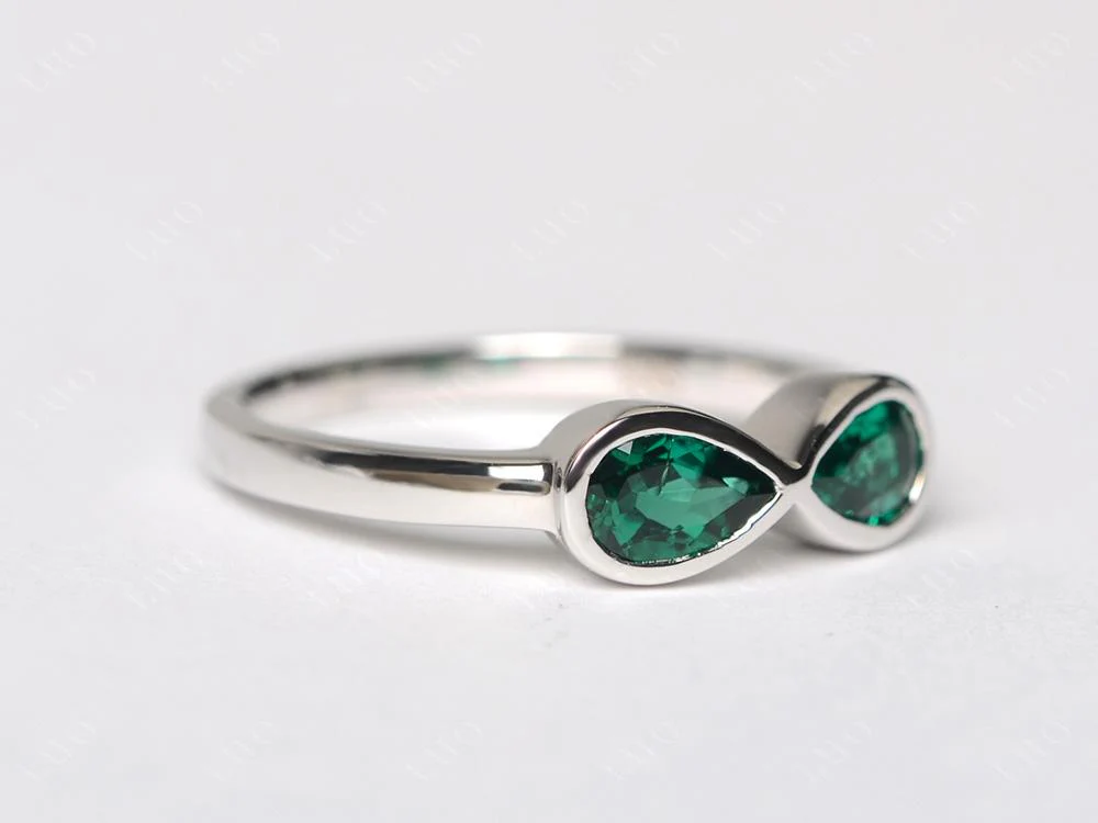 Emerald Infinity Engagement Ring - Image 11