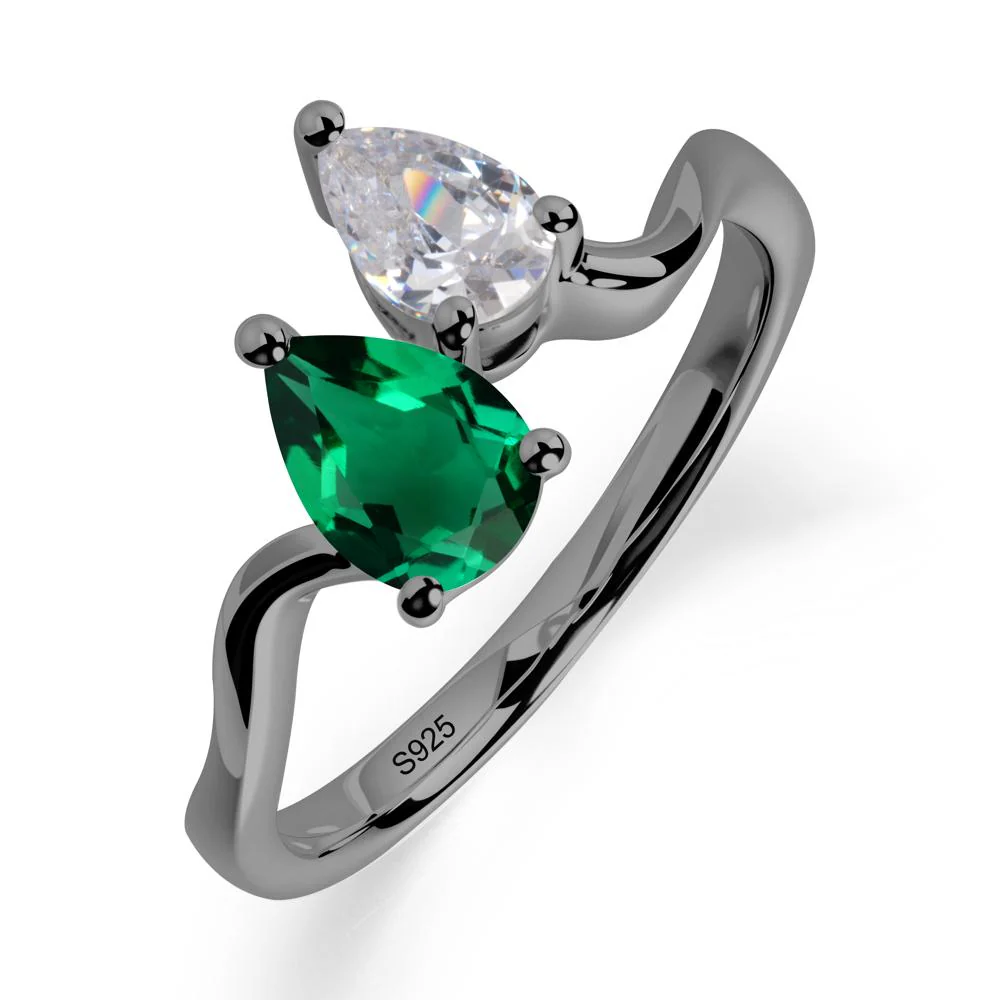 Pear Shaped Emerald Toi Et Moi Ring - Image 3