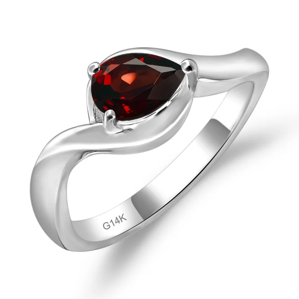 Pear Shaped Garnet East West Solitaire Ring - Image 4