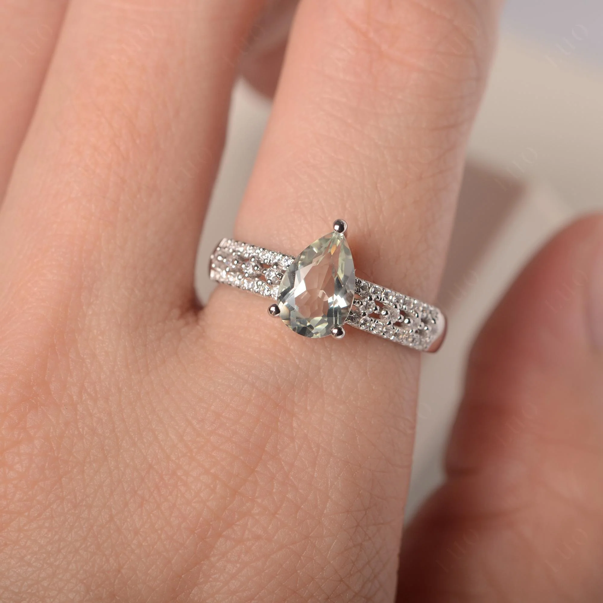 Green Amethyst Pear Shaped Promise Ring - Image 5