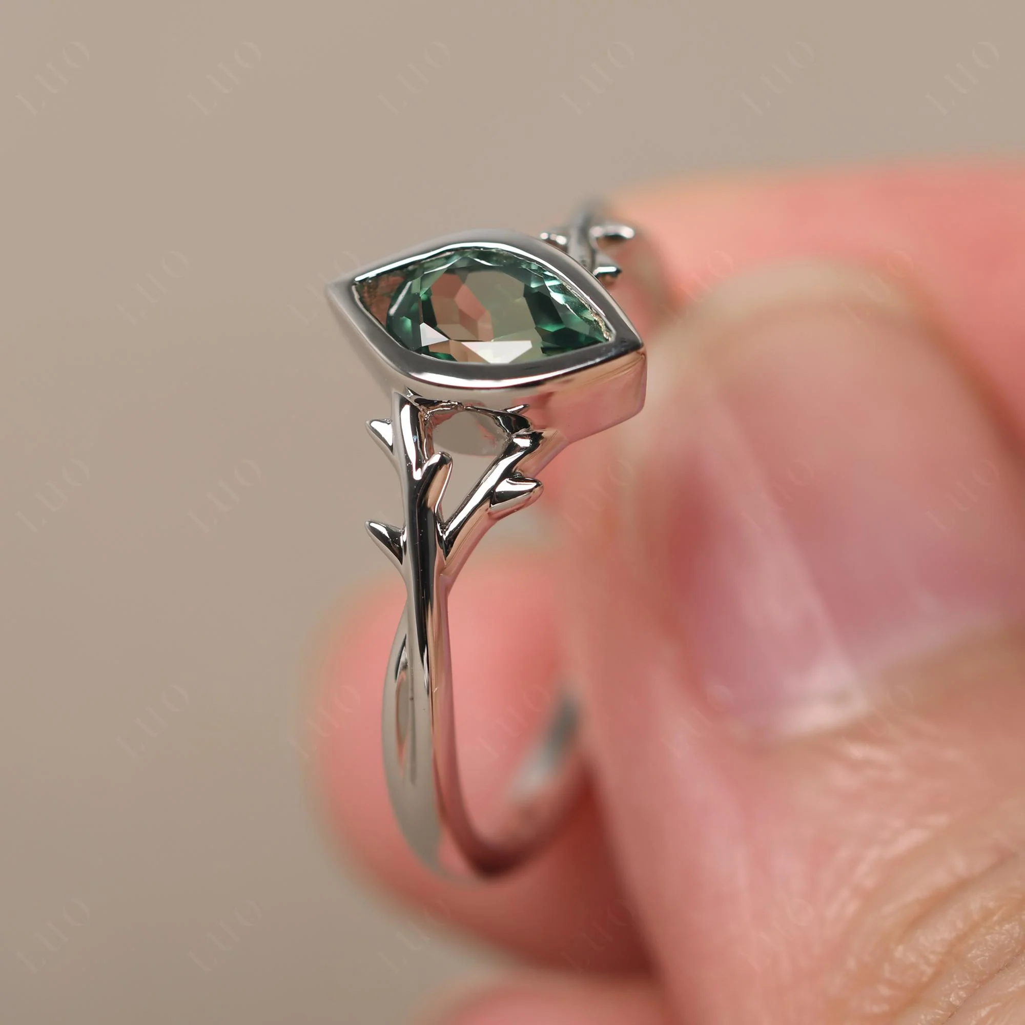 Green Sapphire Twig Bezel Set Ring - Image 30