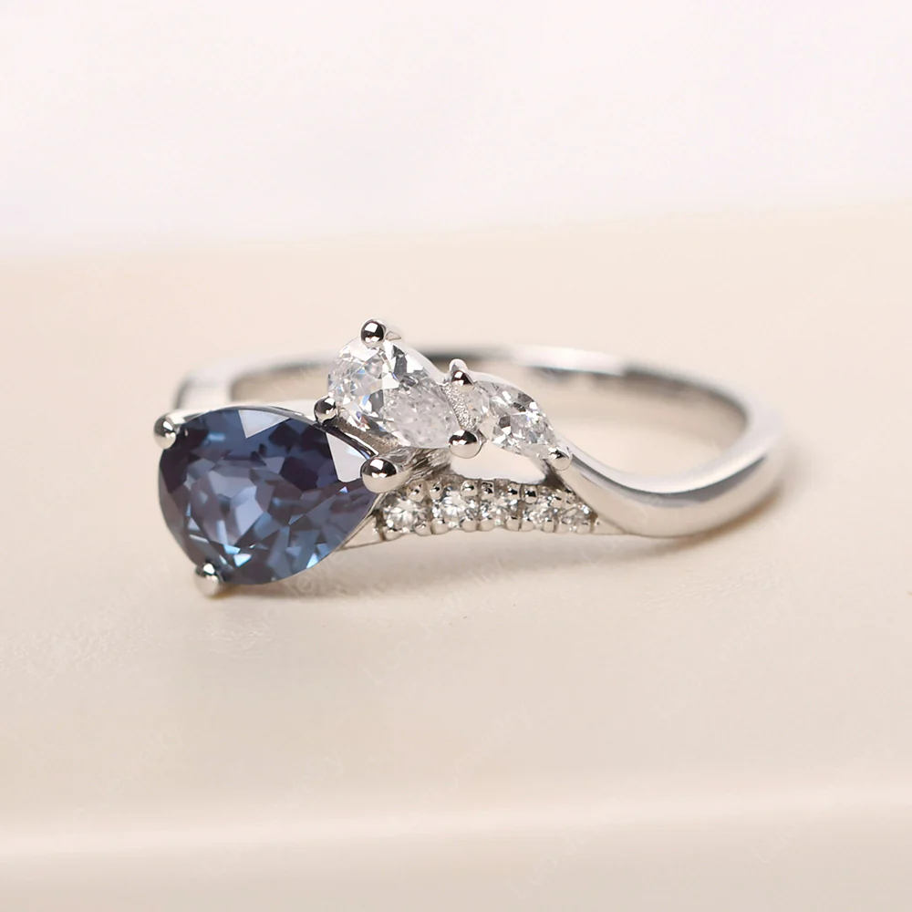 Pear Shaped Horizontal Alexandrite Ring - Image 2