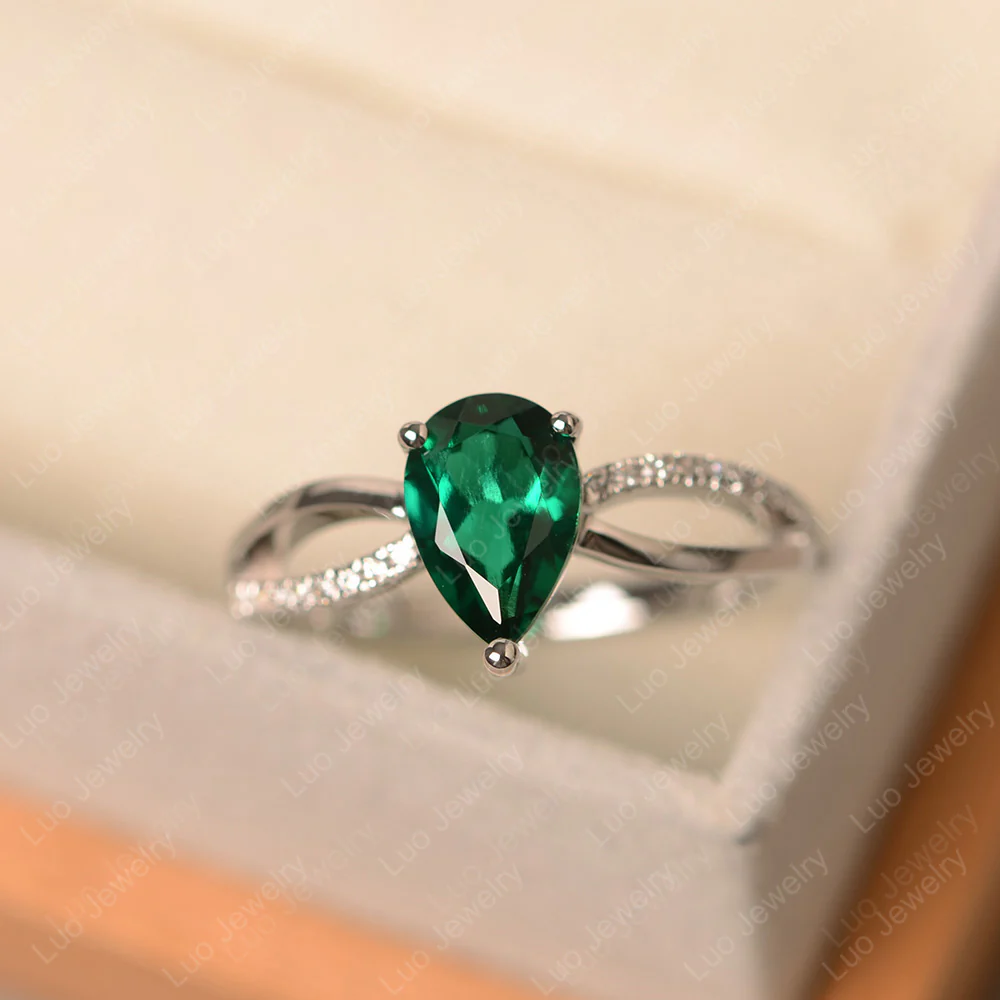 Pear Shaped Emerald Ring Split Shank