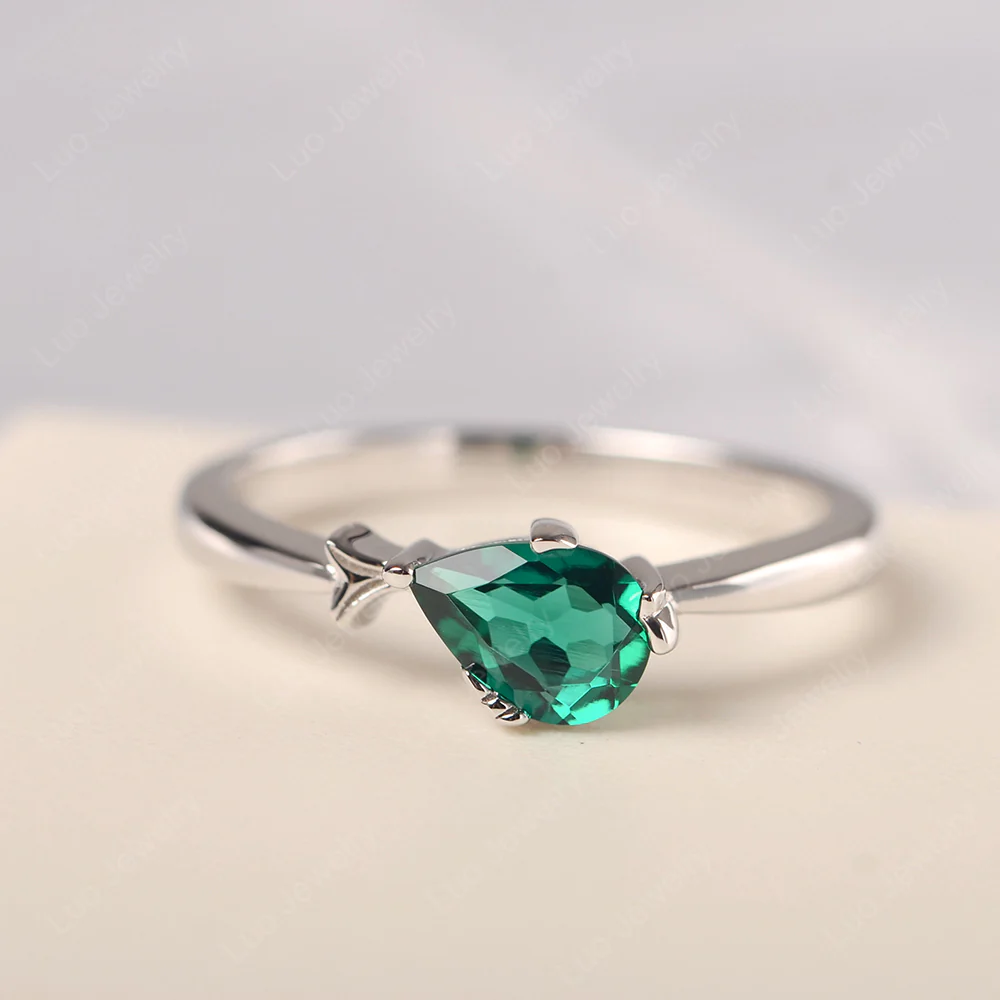 Pear Shaped Emerald Fish Ring