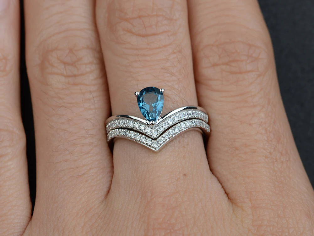 London Blue Topaz Chevron Wedding Ring Set - Image 5
