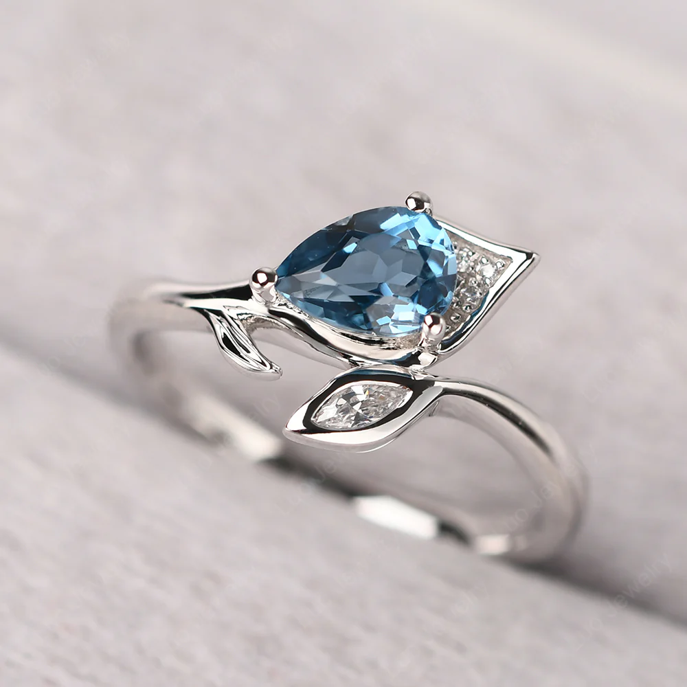 London Blue Topaz Leaf Design Ring - Image 3