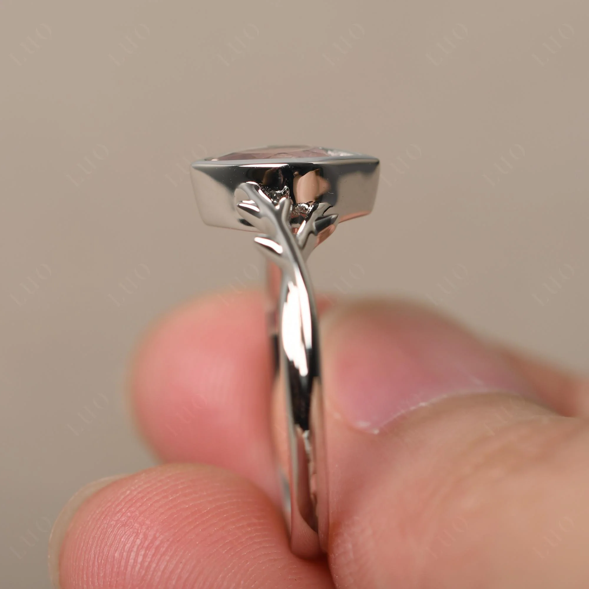 Rose Quartz Twig Bezel Set Ring - Image 32