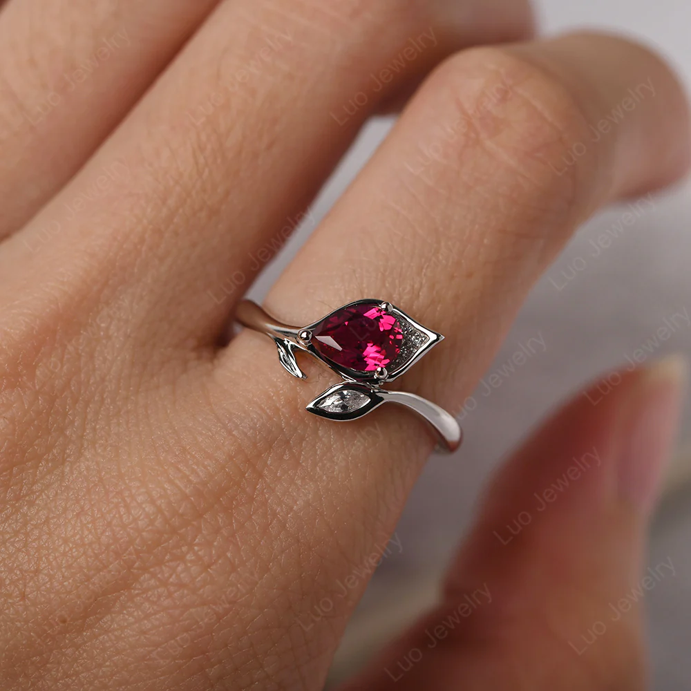 Ruby Leaf Design Ring - Image 6
