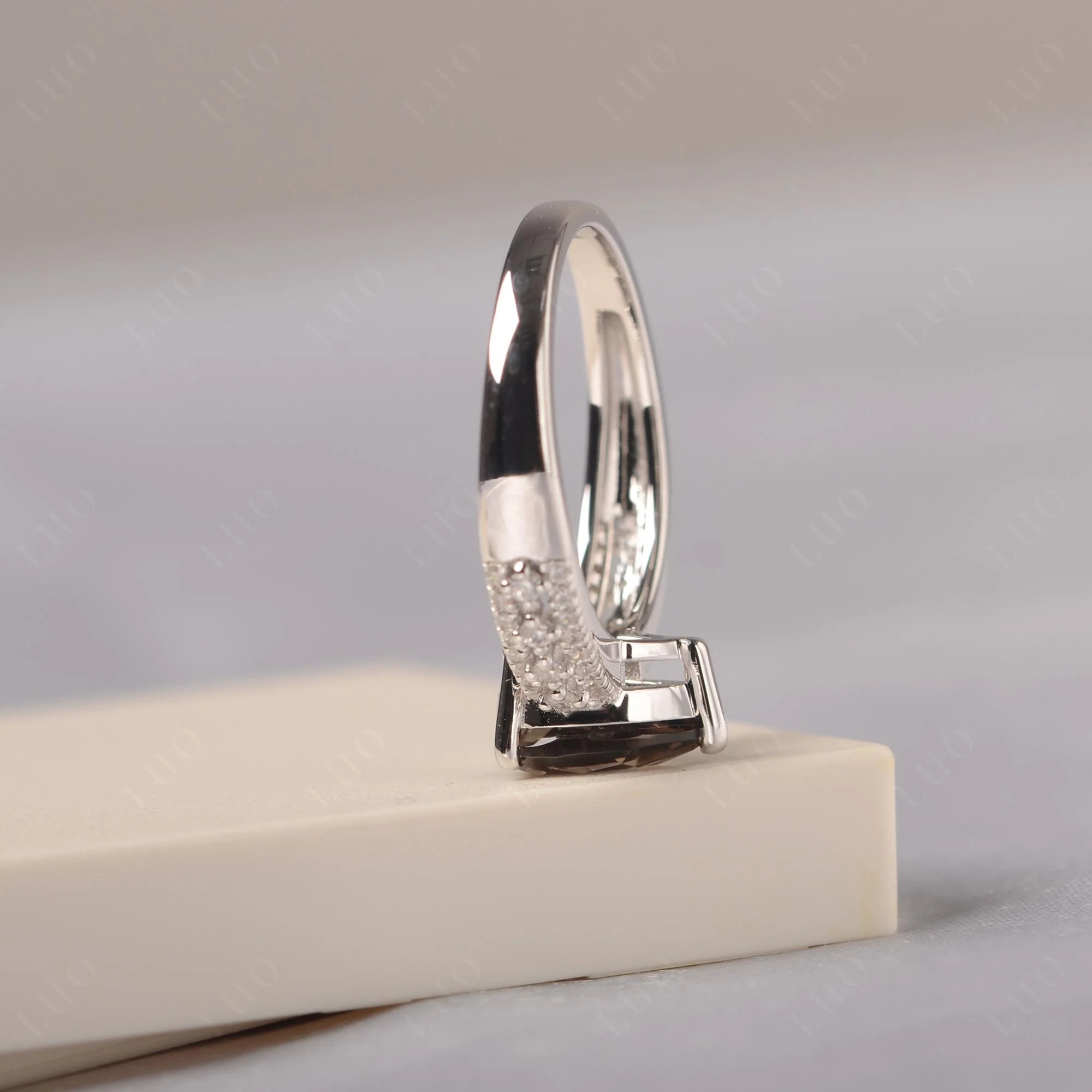 Smoky Quartz Pear Shaped Promise Ring - Image 4