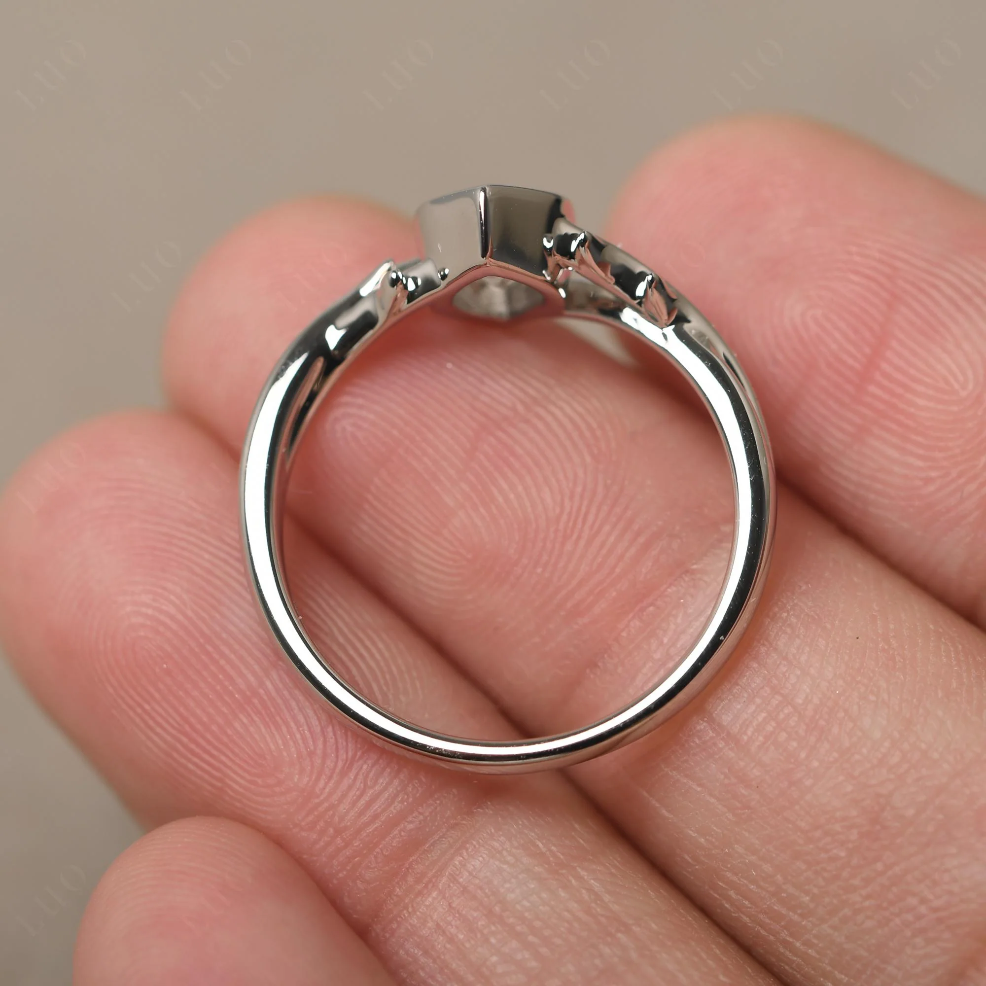 White Topaz Twig Bezel Set Ring - Image 31