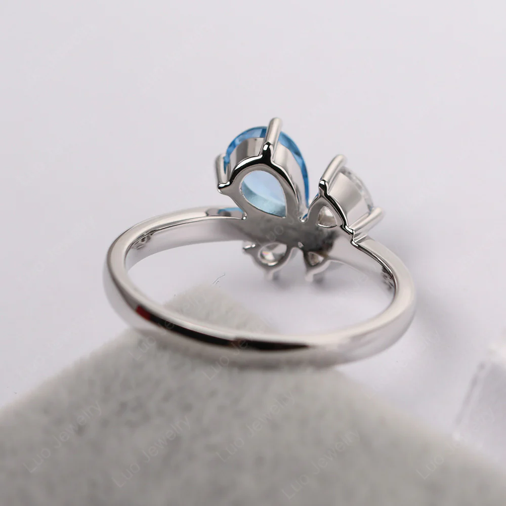 Swiss Blue Topaz 4 Stone Ring - Image 4
