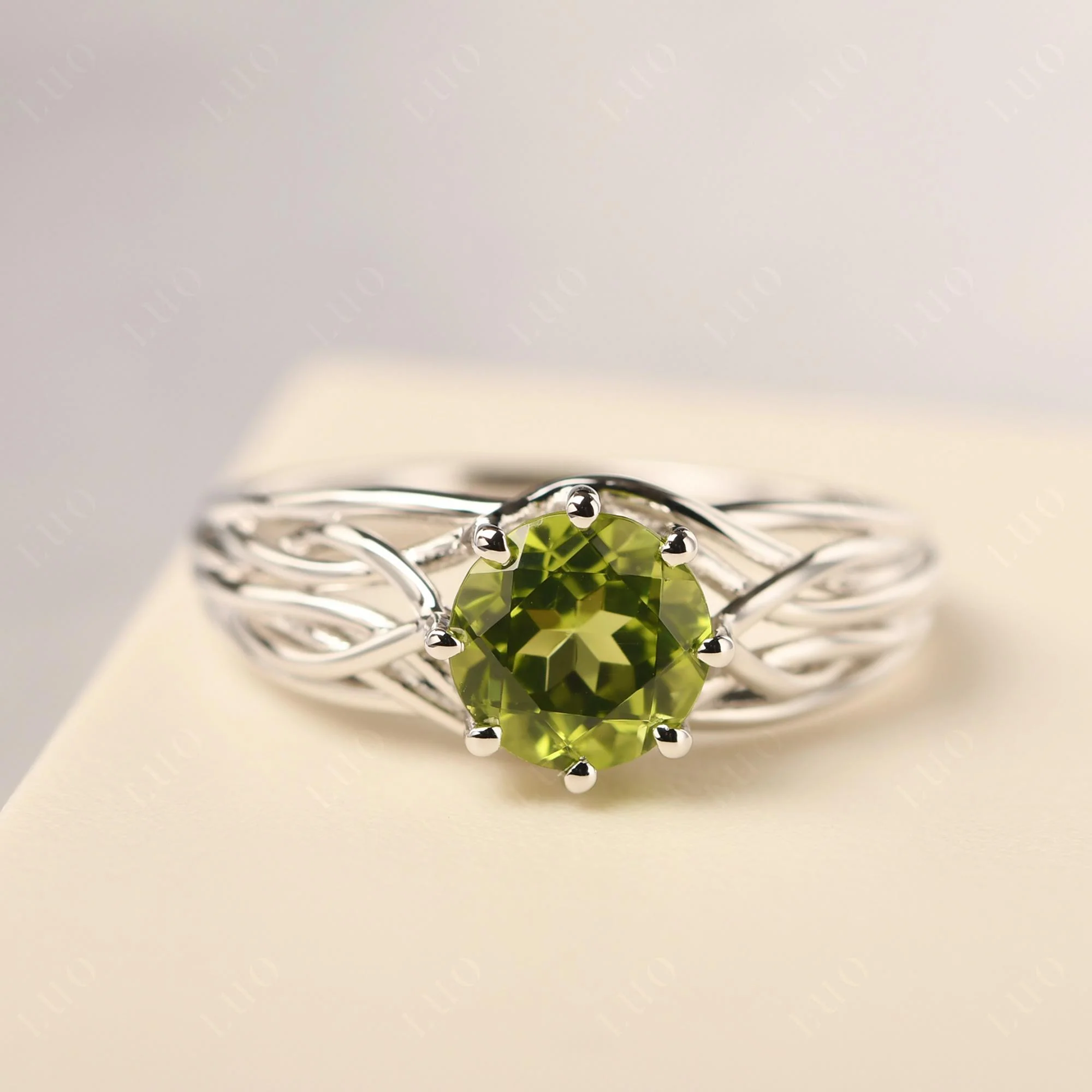 Peridot Intertwined Ring - Image 11