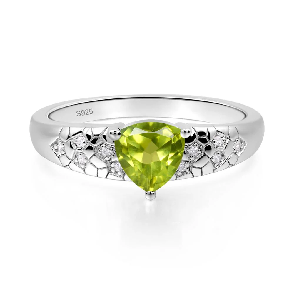Peridot Cracked Ring - Image 6