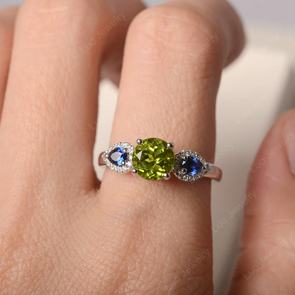 Euro Shank Peridot and Sapphire Ring - Image 5
