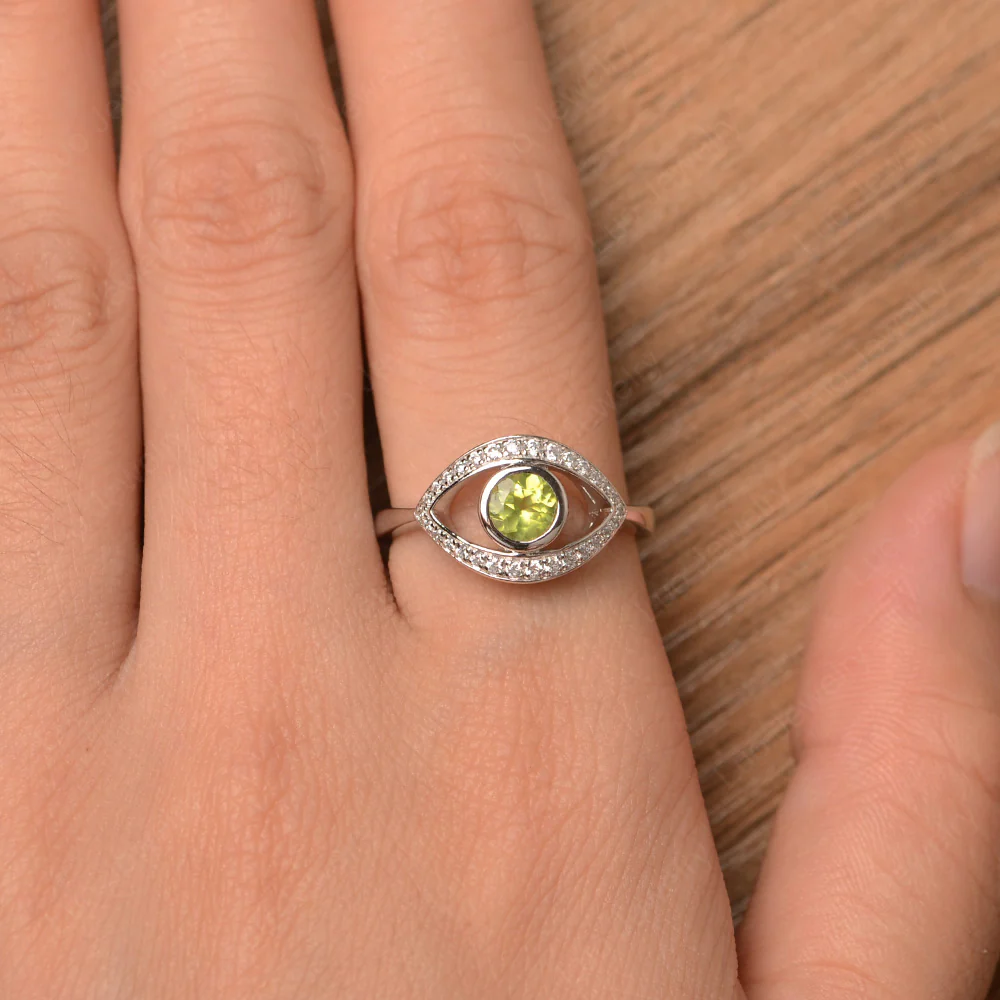 Peridot Evil Eye Ring - Image 4