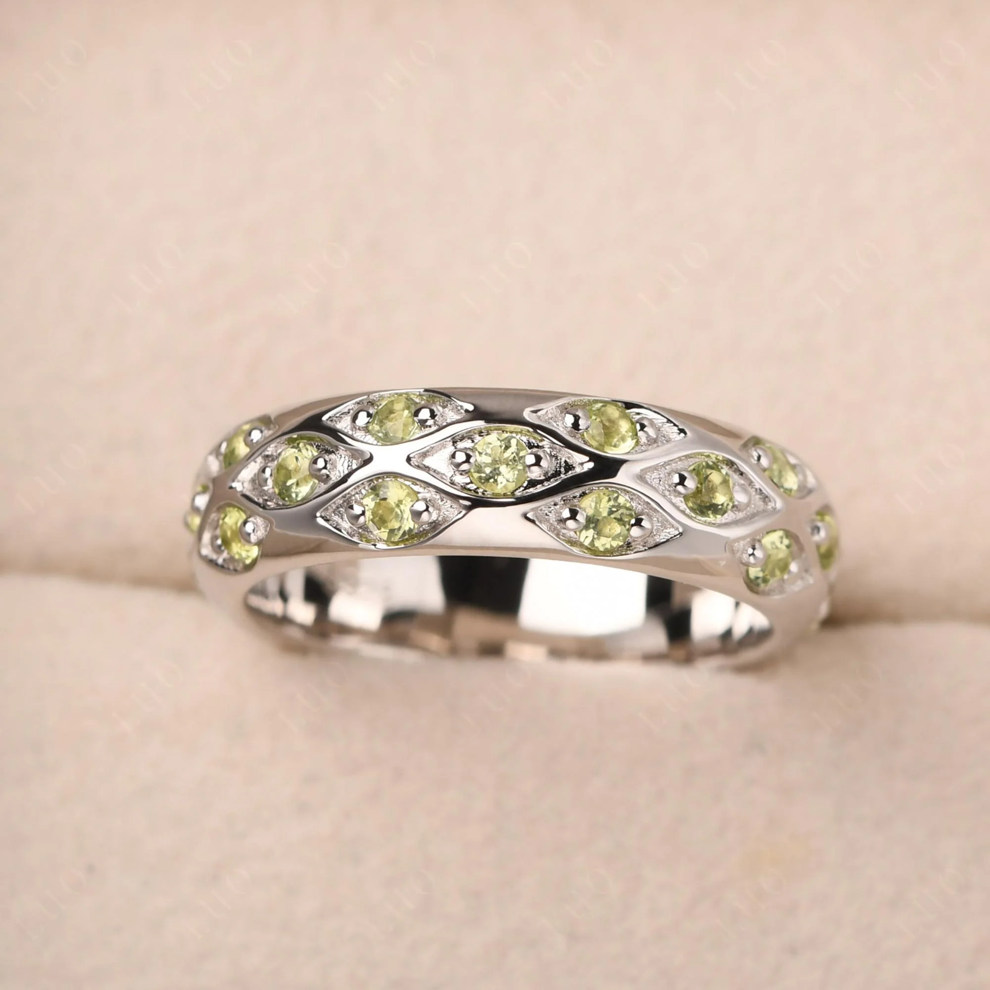 Peridot Men's Wedding Ring - Image 10