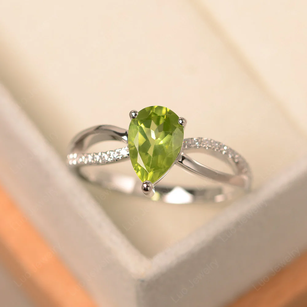 Pear Shaped Peridot Ring Split Shank