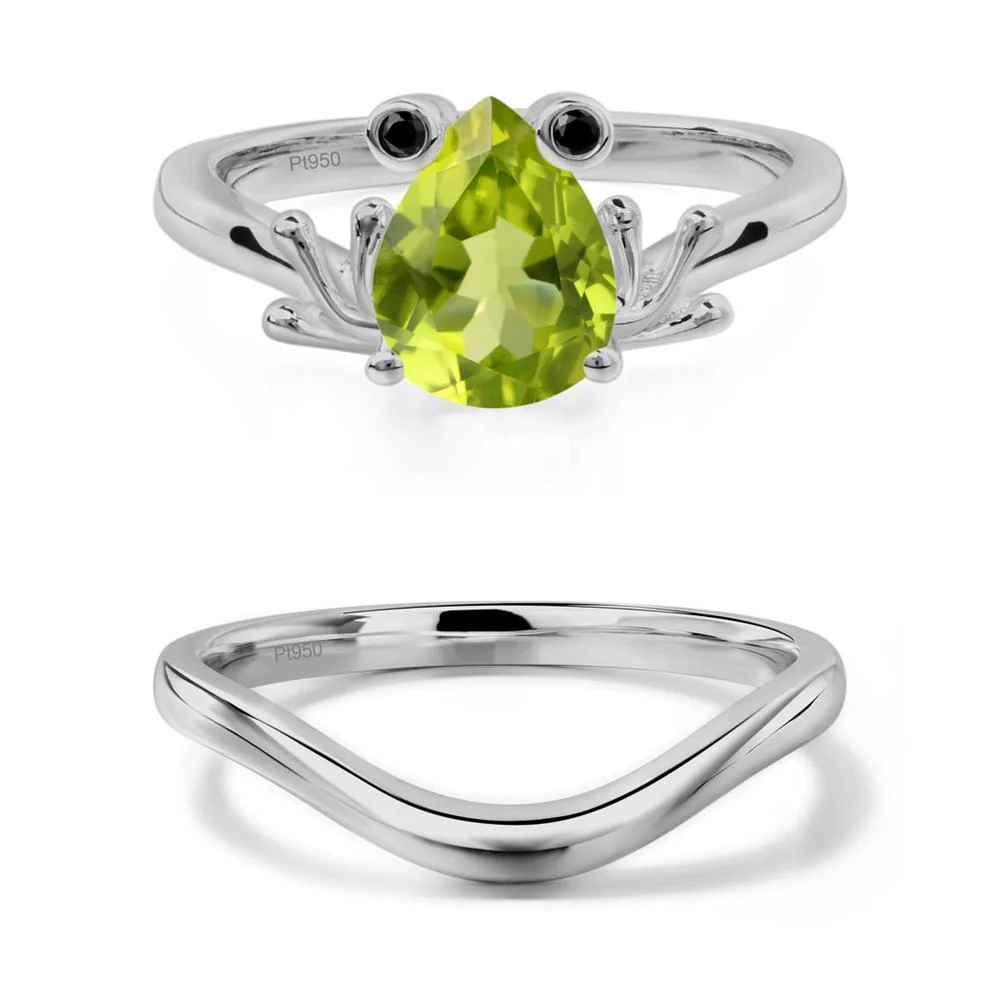 Peridot Frog Promise Ring - Image 25
