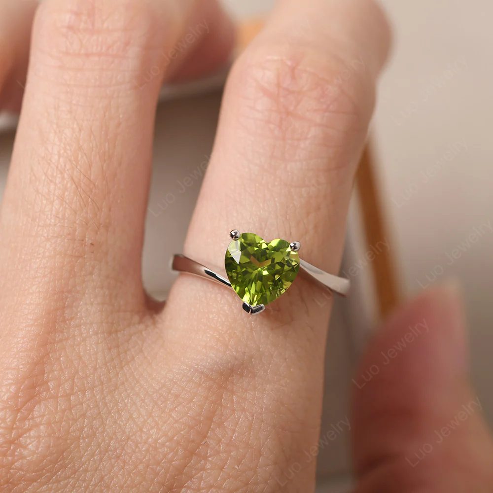 Peridot Heart Bypass Ring - Image 5