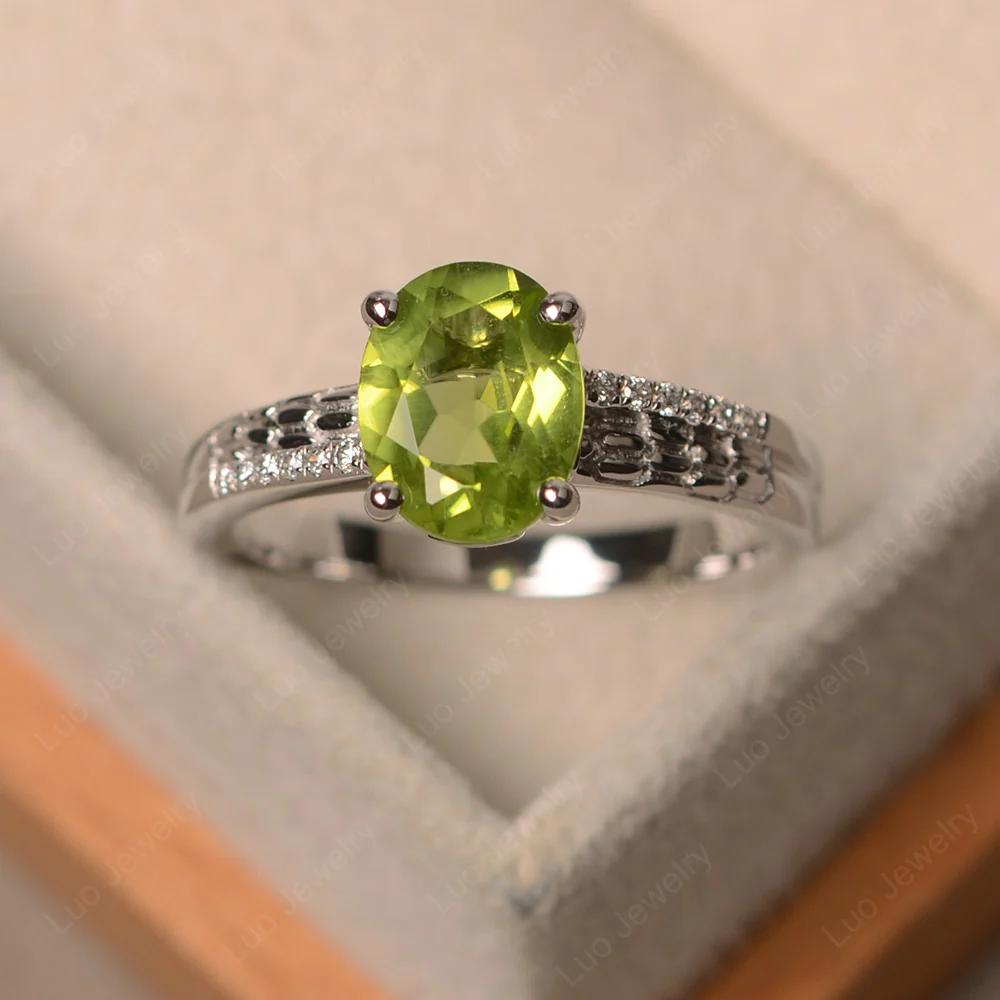 Vintage Style Oval Cut Peridot Ring
