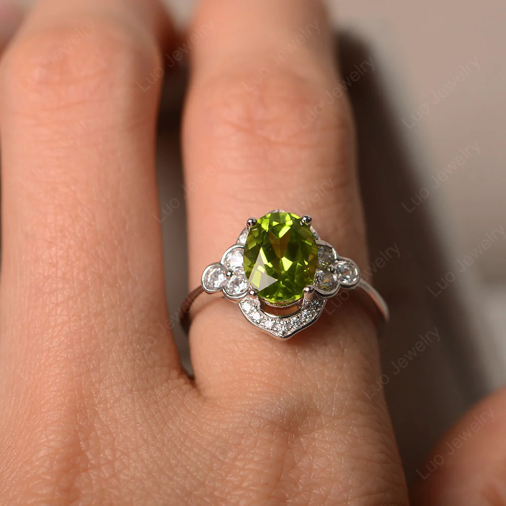 Oval Art Deco Peridot Engagement Ring - Image 4