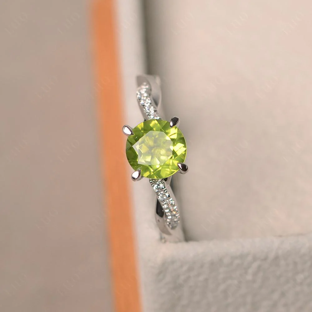 Peridot Twisted Engagement Ring - Image 30