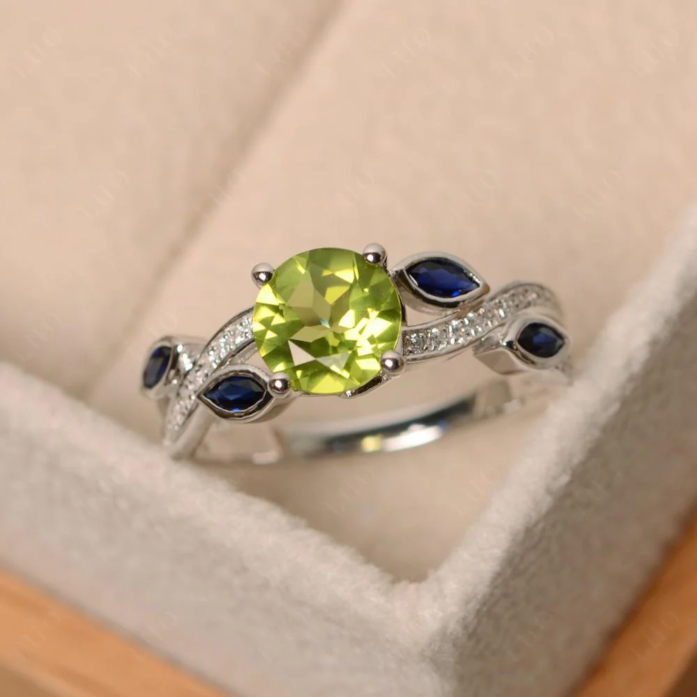 Peridot Twisted Leaf Engagement Ring - Image 29