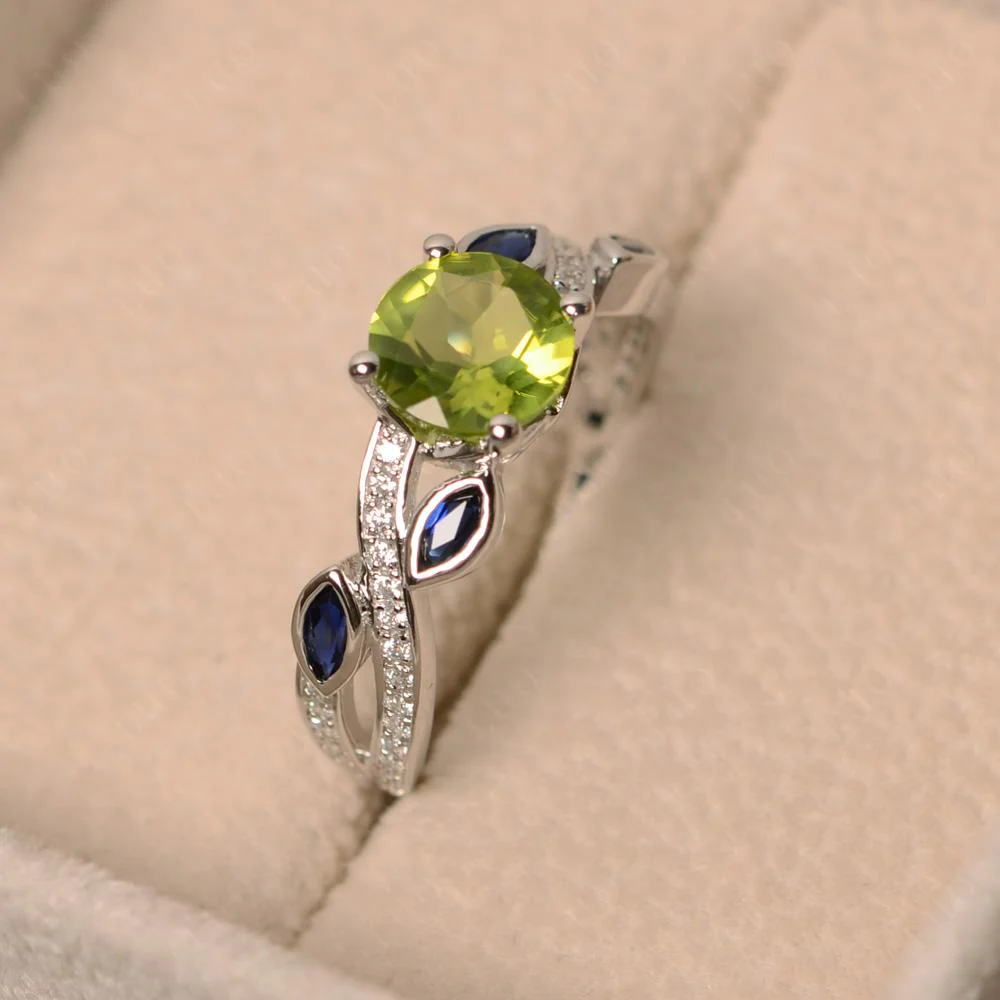 Peridot Twisted Leaf Engagement Ring - Image 32