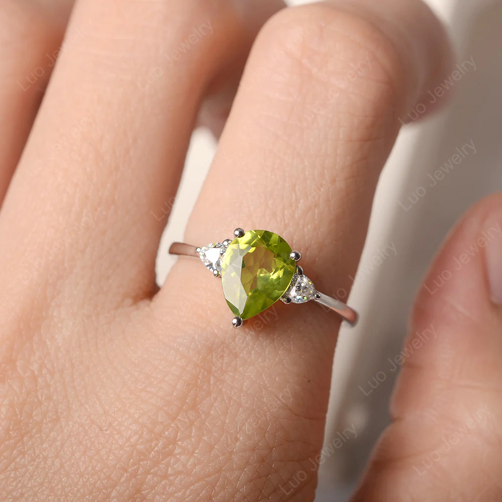 Teardrop Peridot Trilogy Ring - Image 5