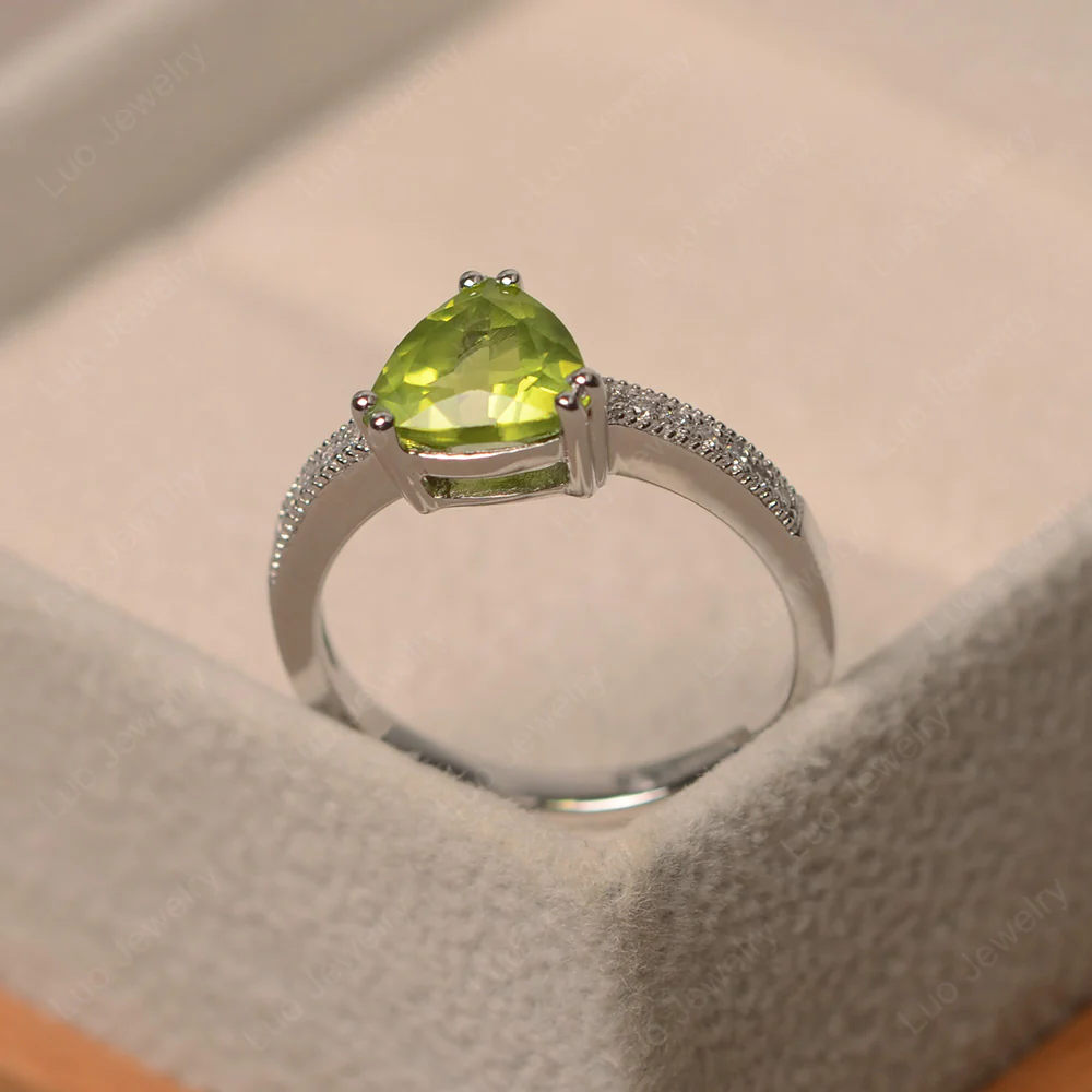 Trillion Cut Peridot Double Prong Ring - Image 2