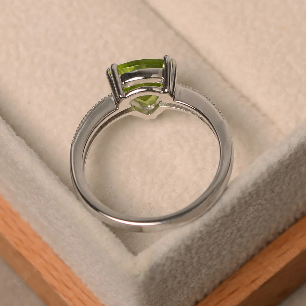 Trillion Cut Peridot Double Prong Ring - Image 3