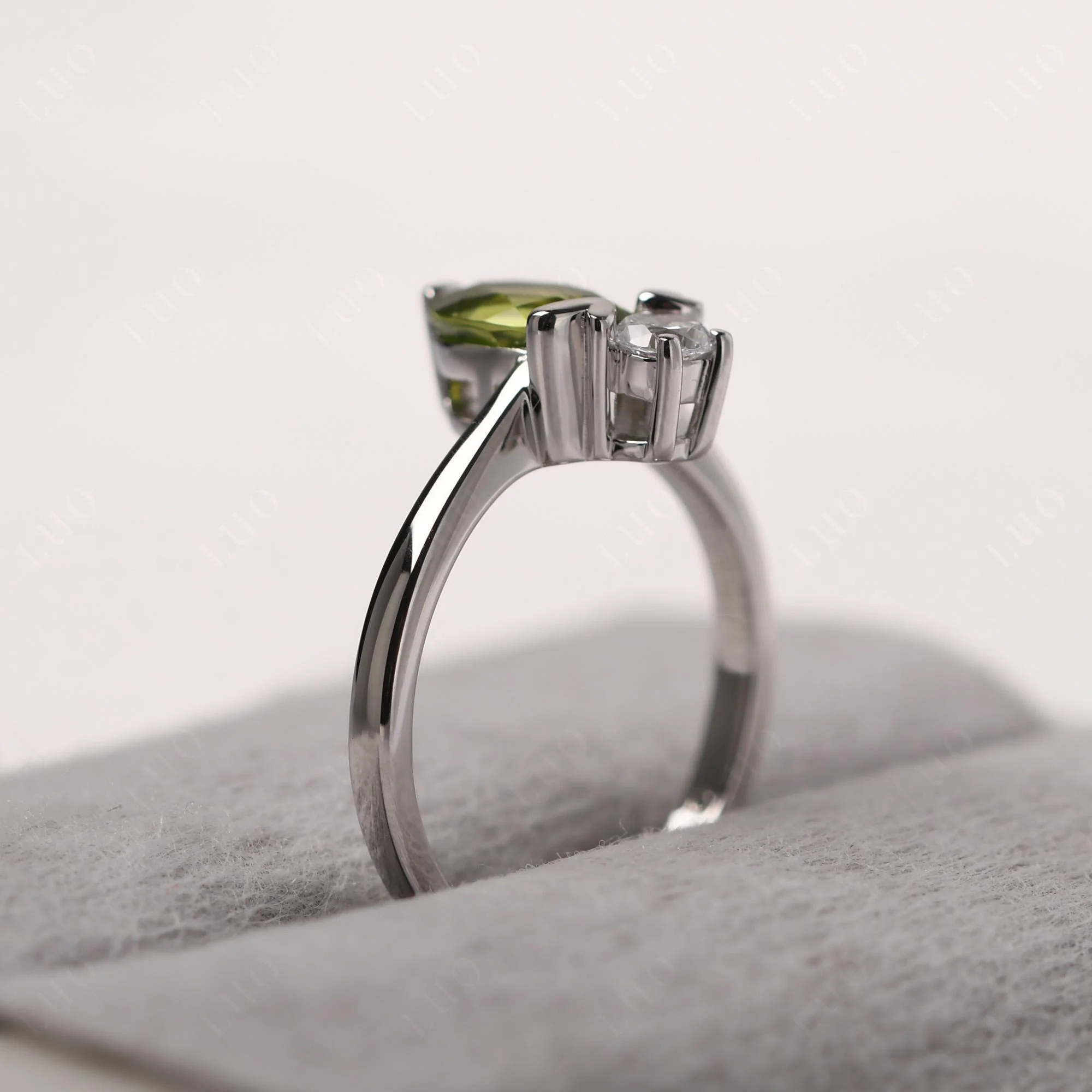 Peridot Nature Inspired Bee Ring - Image 13