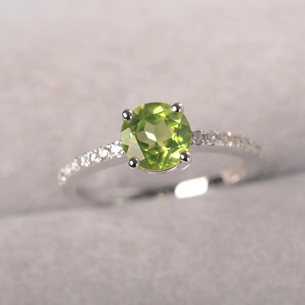 Simple Round Peridot Ring