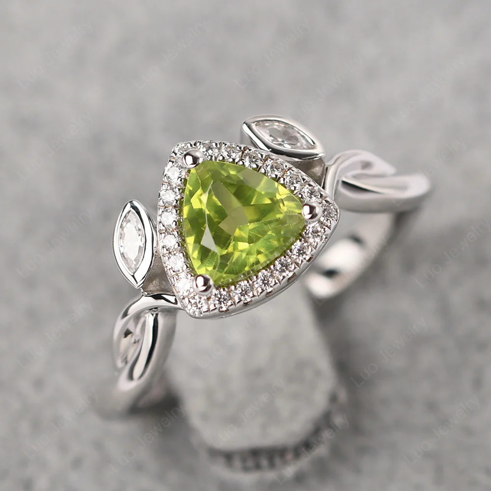 Peridot Twisted Leaf Ring - Image 2