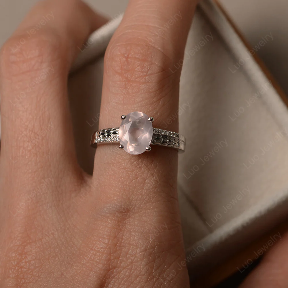 Vintage Style Oval Cut Rose Quartz Ring - Image 4