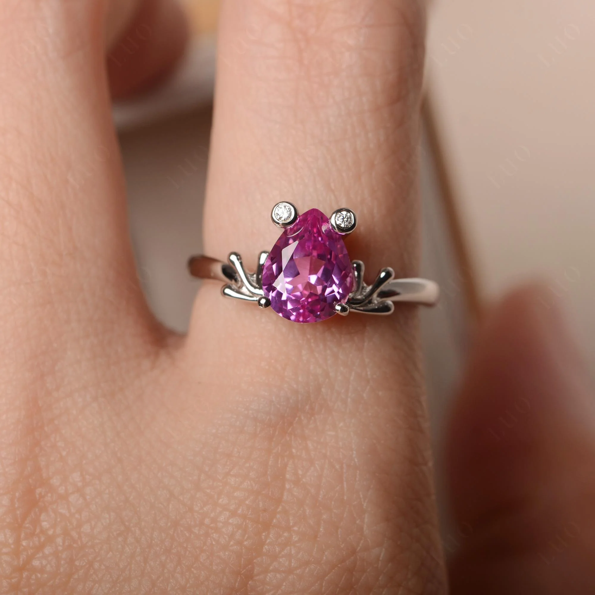 Pink Sapphire Frog Ring - Image 33