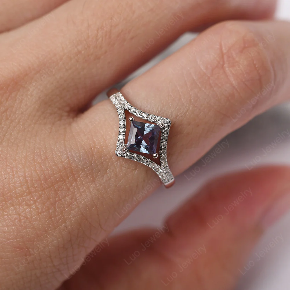 Princess Cut Alexandrite Kite Set Halo Ring - Image 6