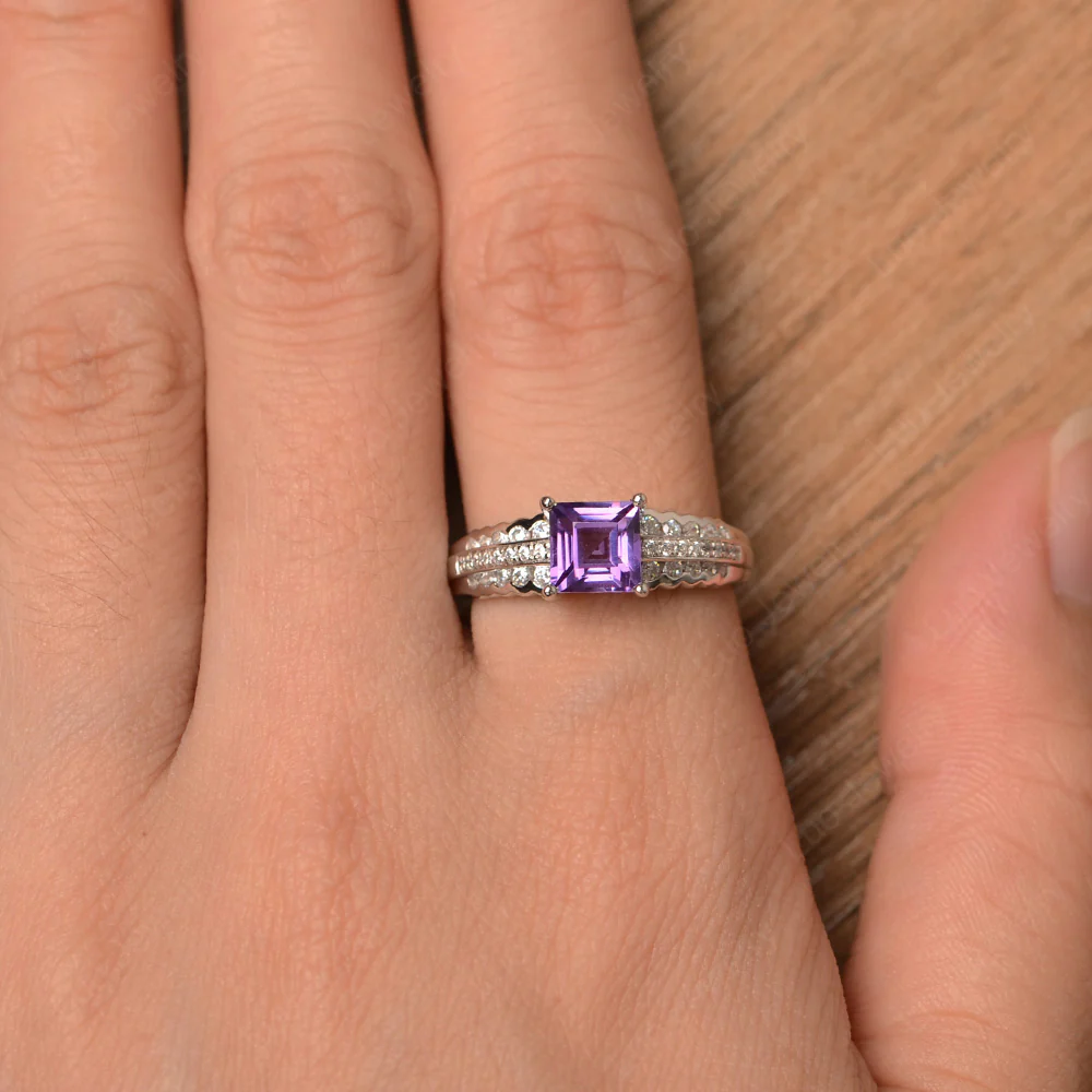 Amethyst Scalloped Ring - Image 4