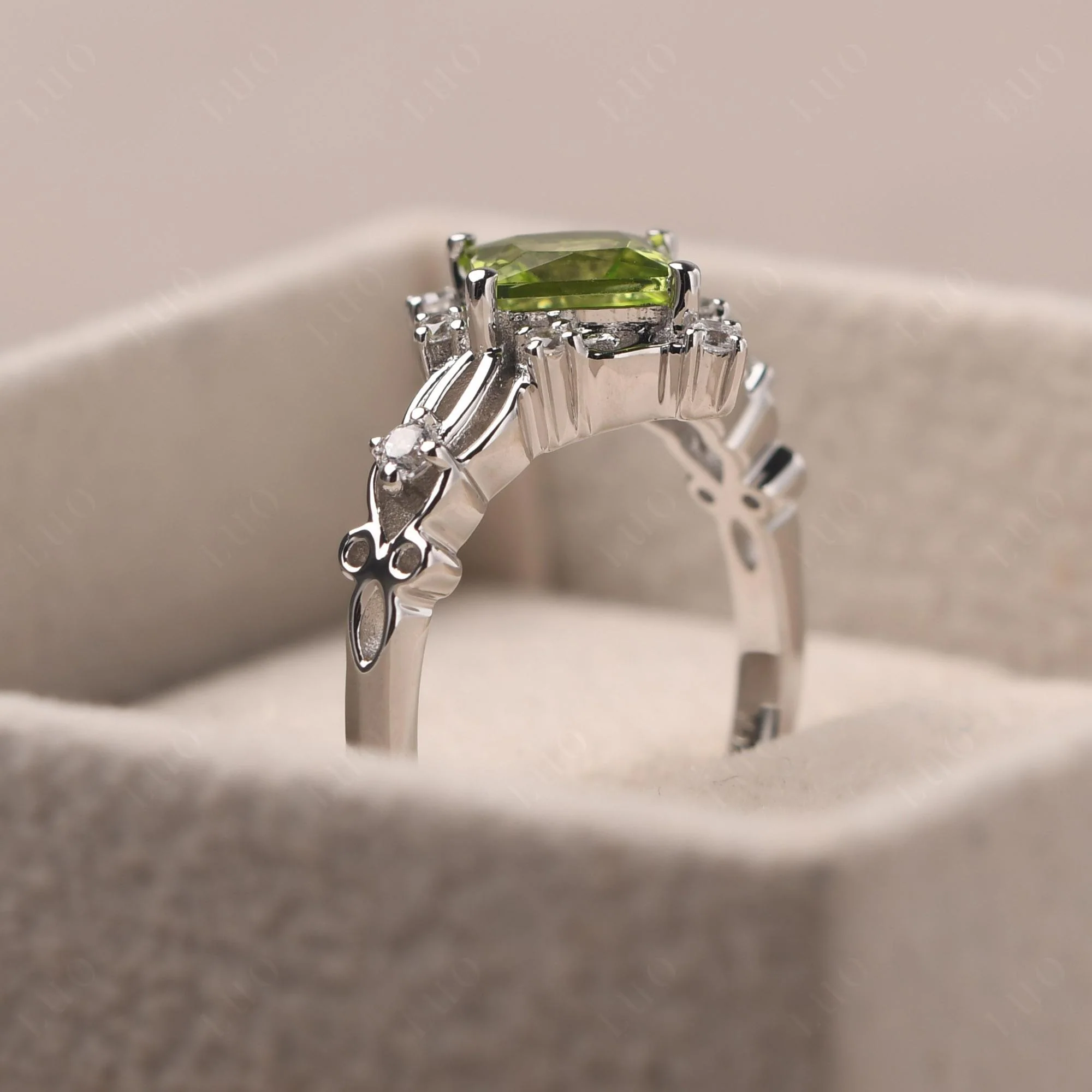 Princess Cut Peridot Art Deco Ring - Image 32