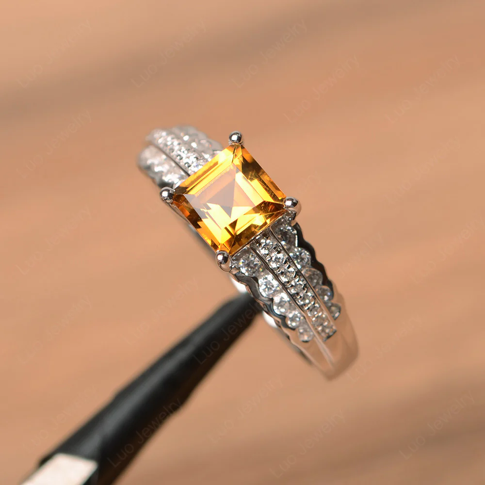 Citrine Scalloped Ring