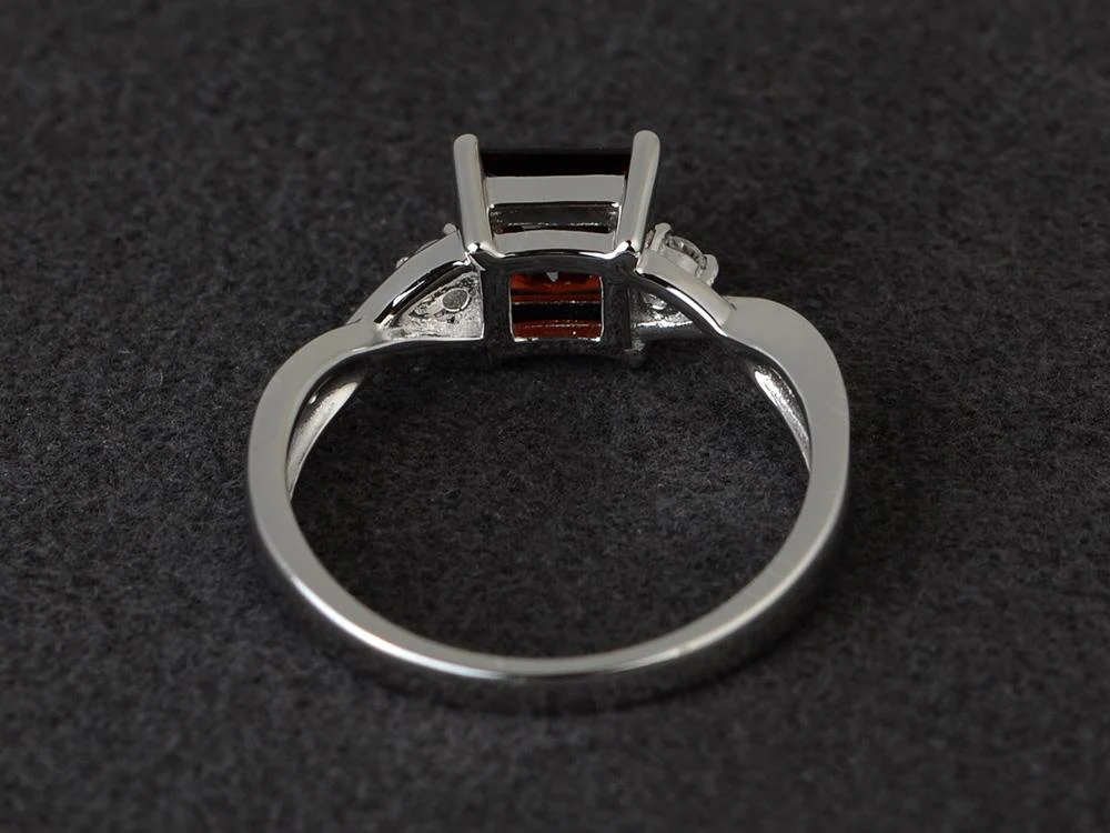 Princess Cut Garnet Engagement Ring - Image 31