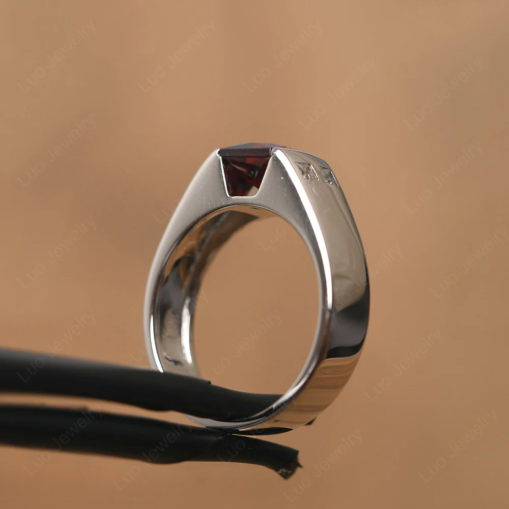 Men's Princess Cut Garnet Ring - Image 13