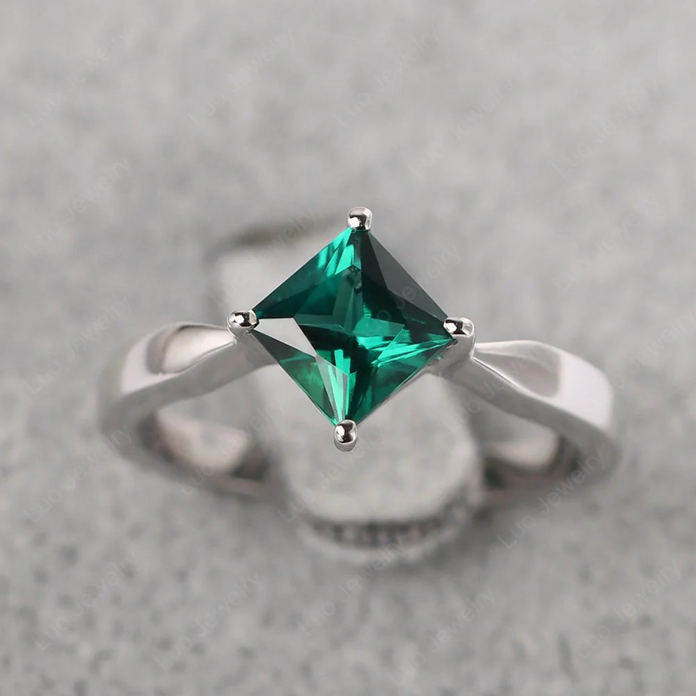 Emerald Princess Cut Kite Set Ring - Image 2