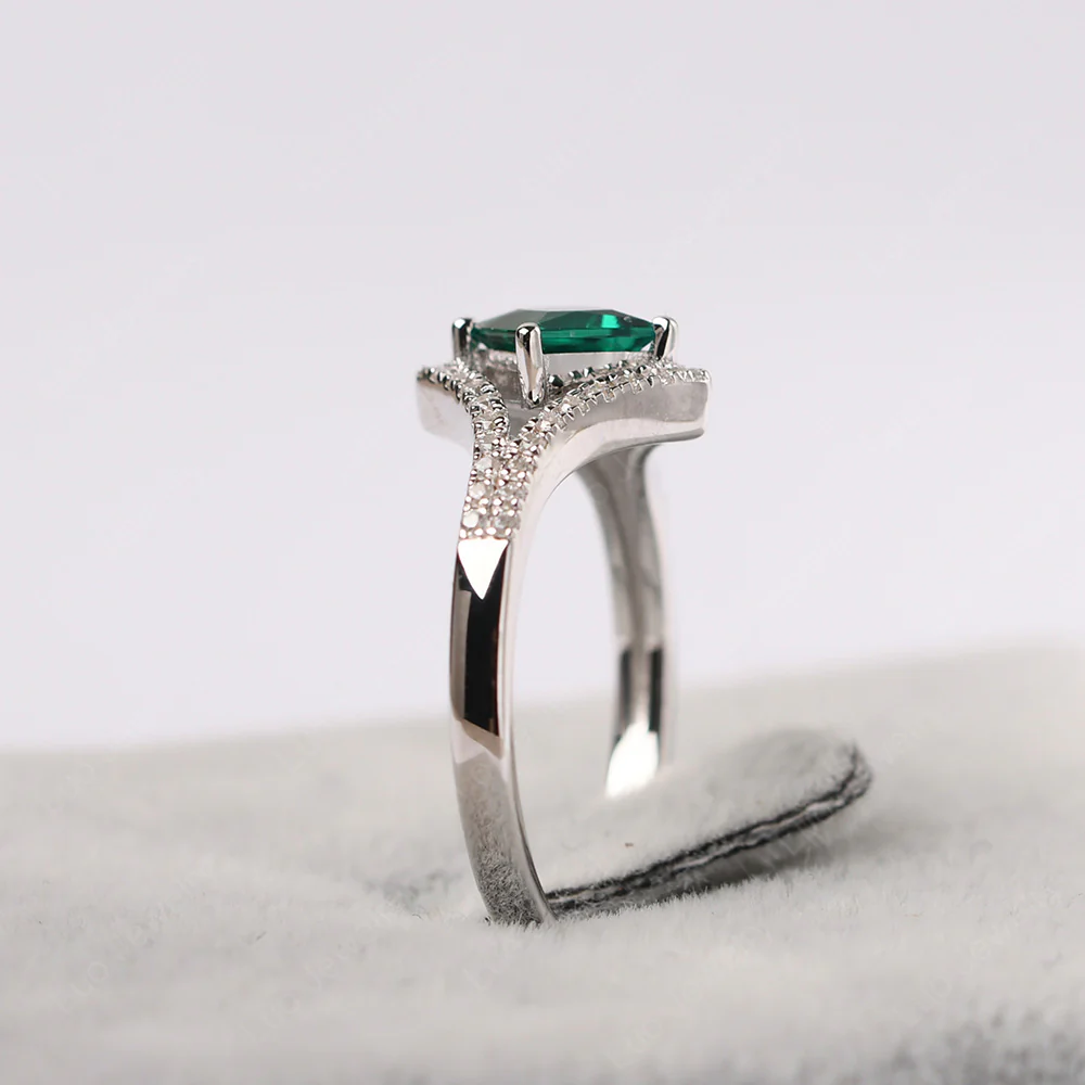 Princess Cut Emerald Kite Set Halo Ring - Image 5