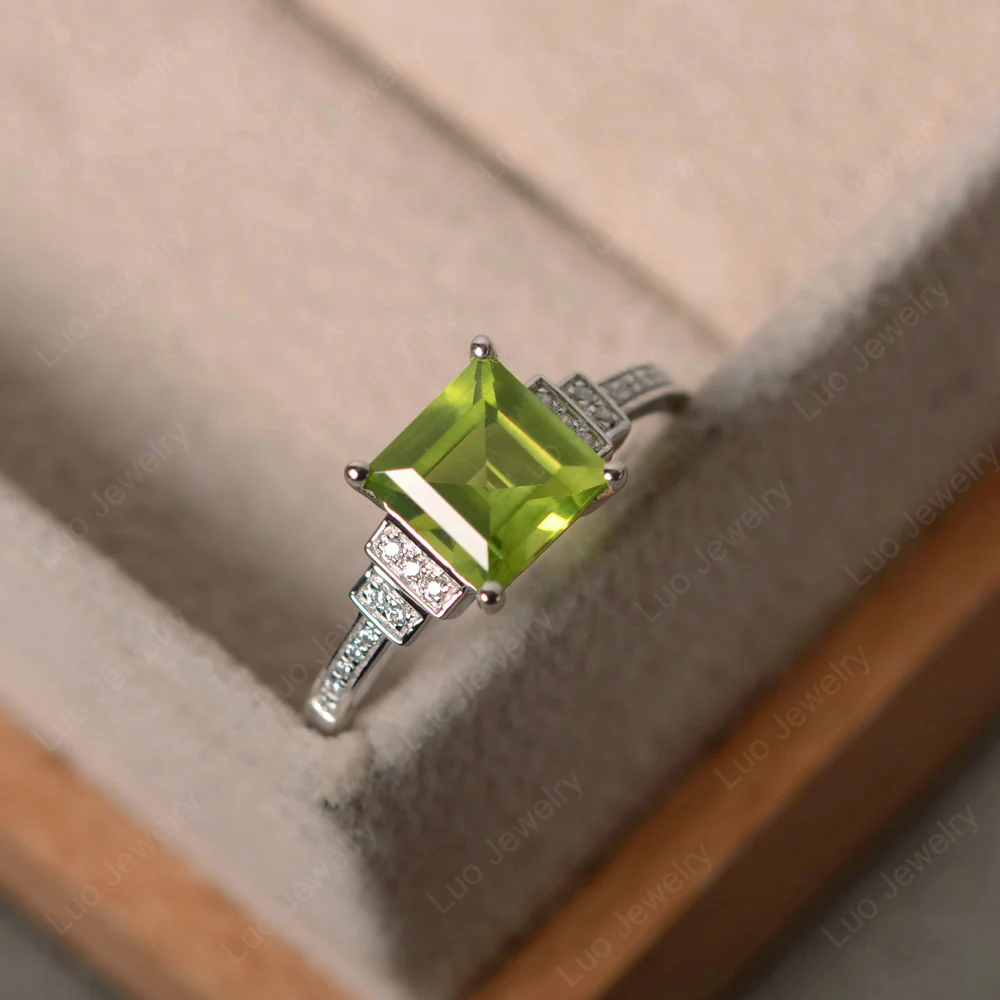 Peridot Elegant Engagement Ring - Image 4