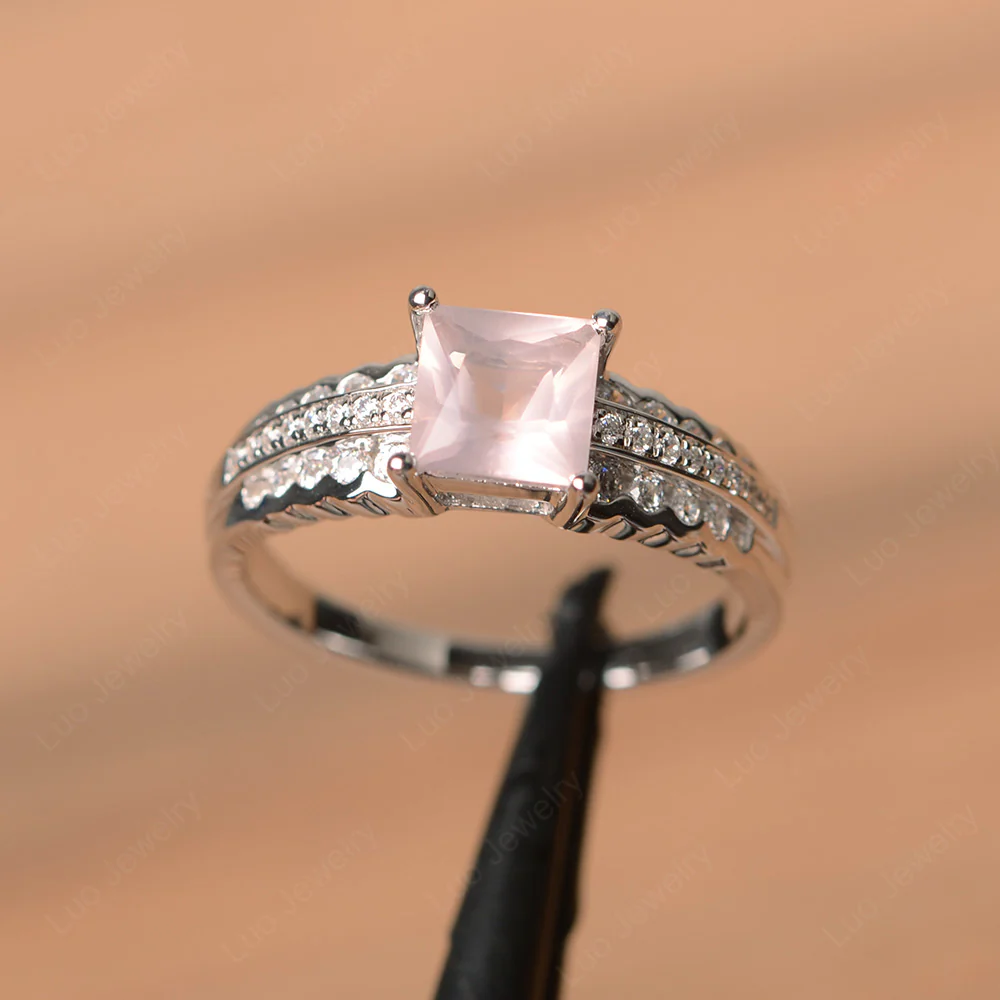 Rose Quartz Scalloped Ring