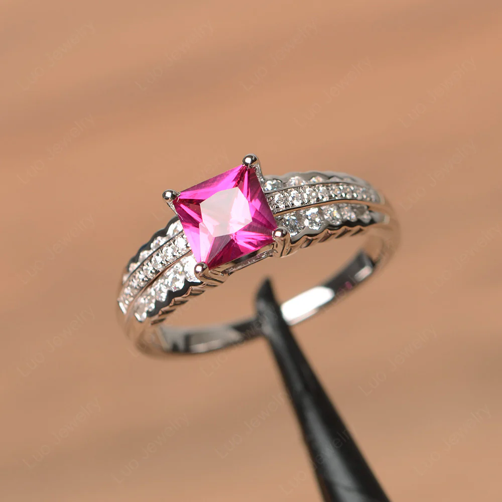 Ruby Scalloped Ring