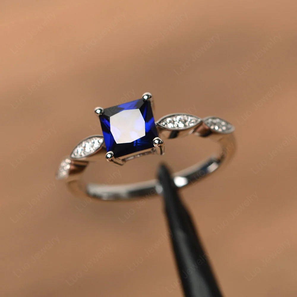 Princess Cut Sapphire Ring